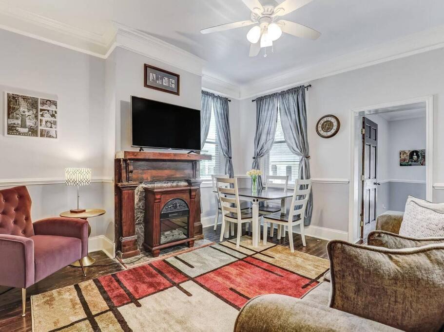 Historic Savannah Gold Private Condo With Pool - 2Bed, 1&Half Bath, Sleeps 6, 1St Floor, 15 Min Walk To Historic Savannah Center And All Attractions Exteriér fotografie