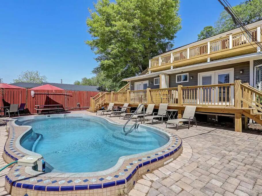 Historic Savannah Gold Private Condo With Pool - 2Bed, 1&Half Bath, Sleeps 6, 1St Floor, 15 Min Walk To Historic Savannah Center And All Attractions Exteriér fotografie